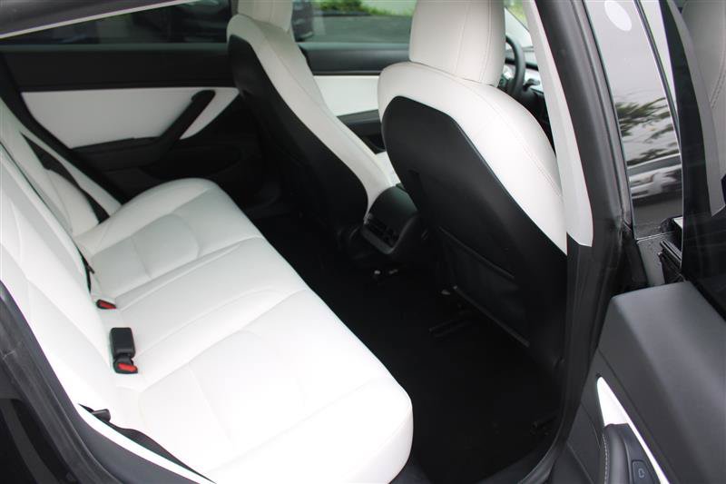 Used 2021 Tesla Model 3 Long Range AWD/4WD image 9