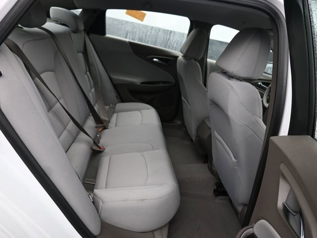 Used 2020 Chevrolet Malibu LS w/ Driver Confidence Package II image 7