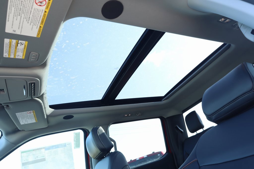 New 2025 Ford F250 Lariat w/ Lariat Ultimate Package image 17