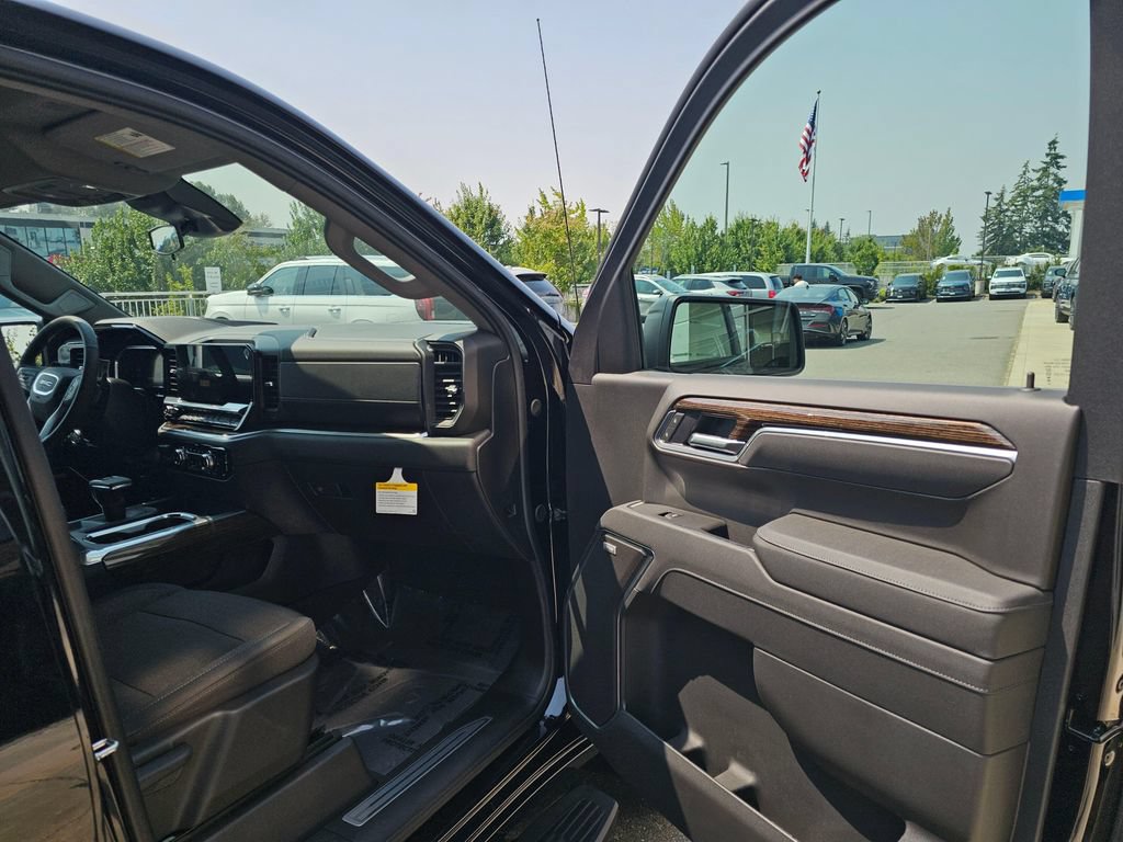 New 2026 GMC Sierra 1500 Elevation w/ Preferred Package AWD/4WD image 13