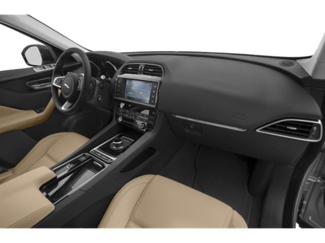 Used 2019 Jaguar F-PACE Prestige AWD/4WD image 16
