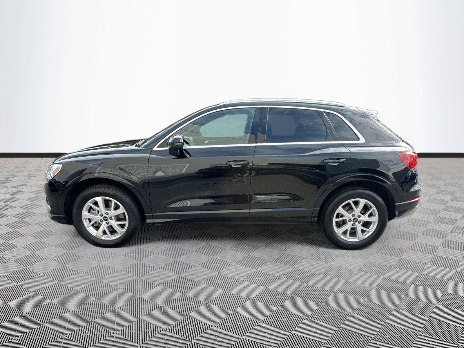 Certified 2024 Audi Q3 2.0T Premium Plus AWD/4WD image 4