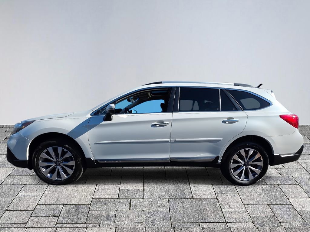 Used 2018 Subaru Outback 2.5i Touring w/ Popular Package #3 image 4