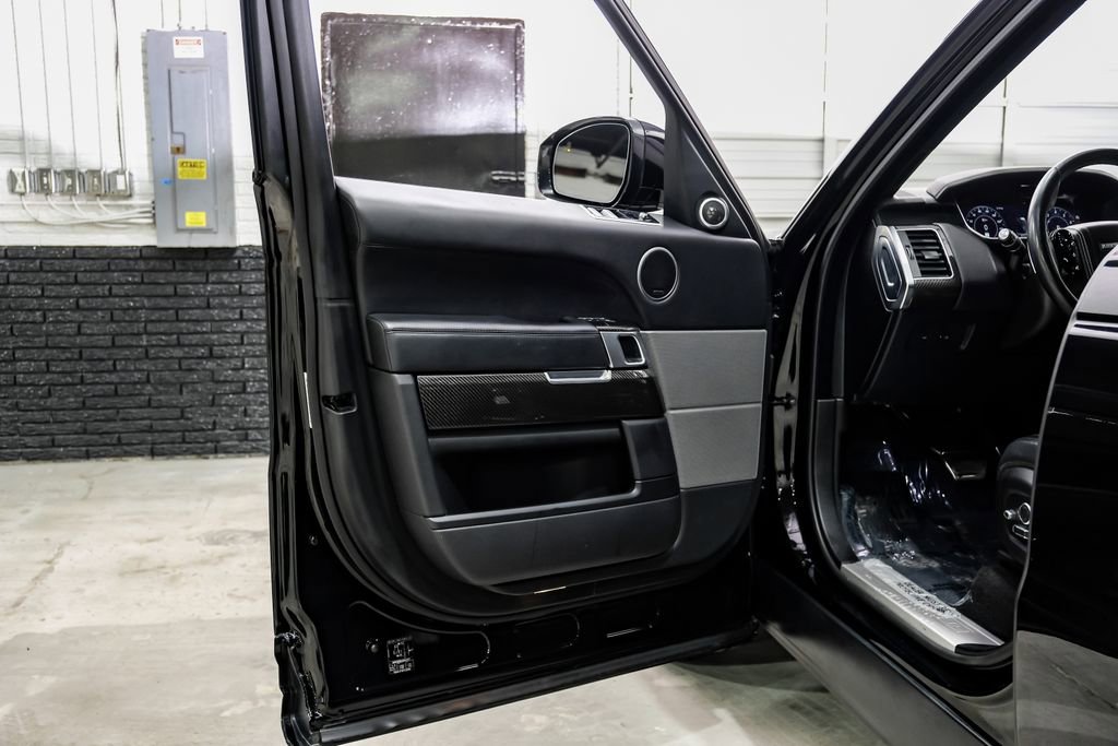 Used 2018 Land Rover Range Rover Sport SVR image 58
