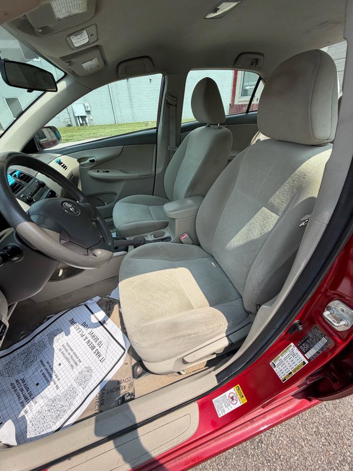 Used 2009 Toyota Corolla LE w/ All Weather Guard Pkg FWD image 16
