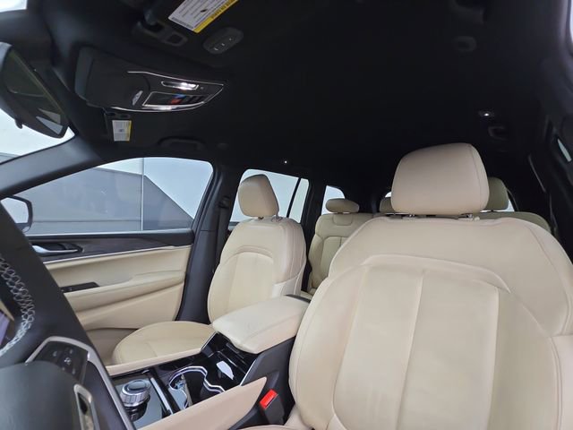 Used 2023 Jeep Grand Cherokee Limited w/ Trailer Tow Prep Group (B) image 22