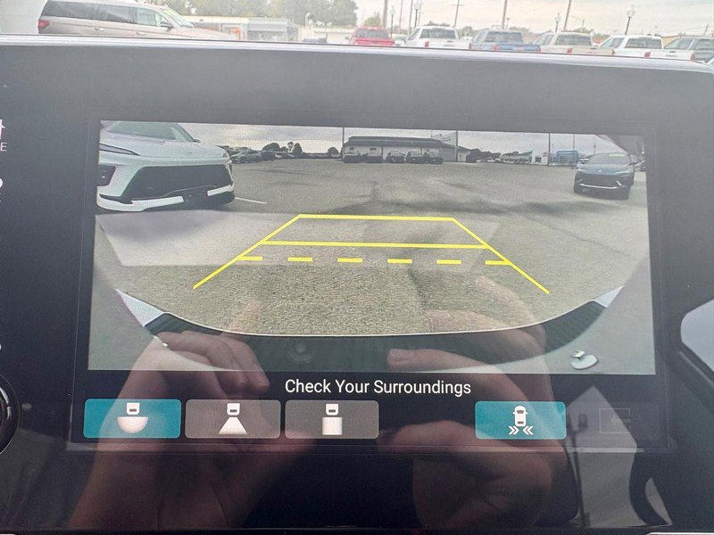 Used 2023 Honda Odyssey Elite image 32