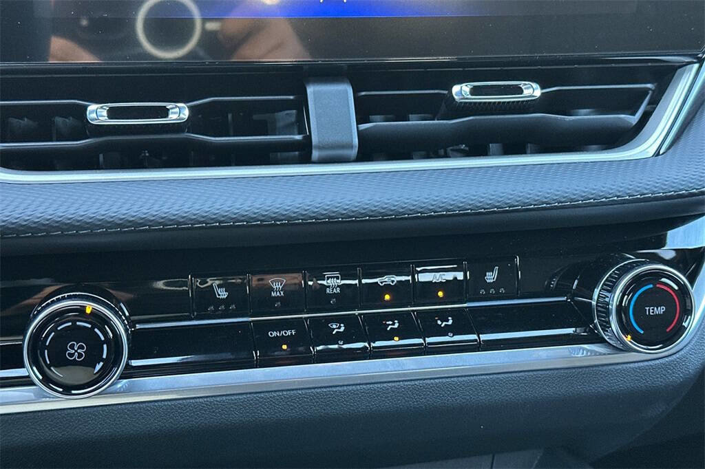 New 2026 Chevrolet Equinox LT image 22