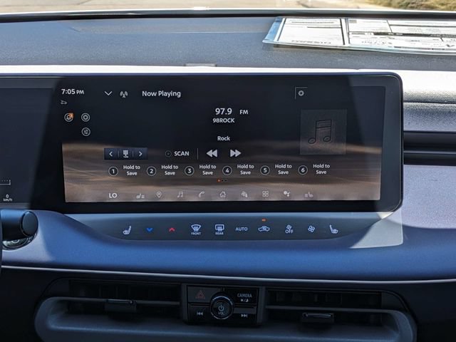 New 2026 Nissan Leaf SV+ w/ Illuminated Package FWD image 19