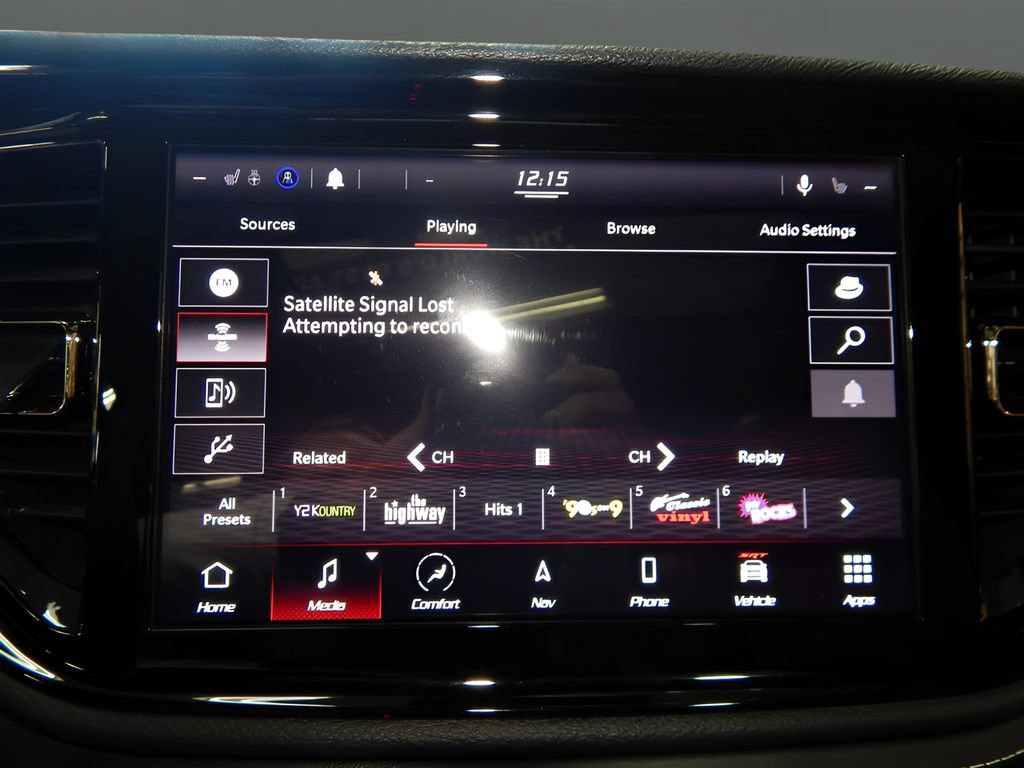 Used 2021 Dodge Durango SRT Hellcat w/ Technology Group AWD/4WD image 23