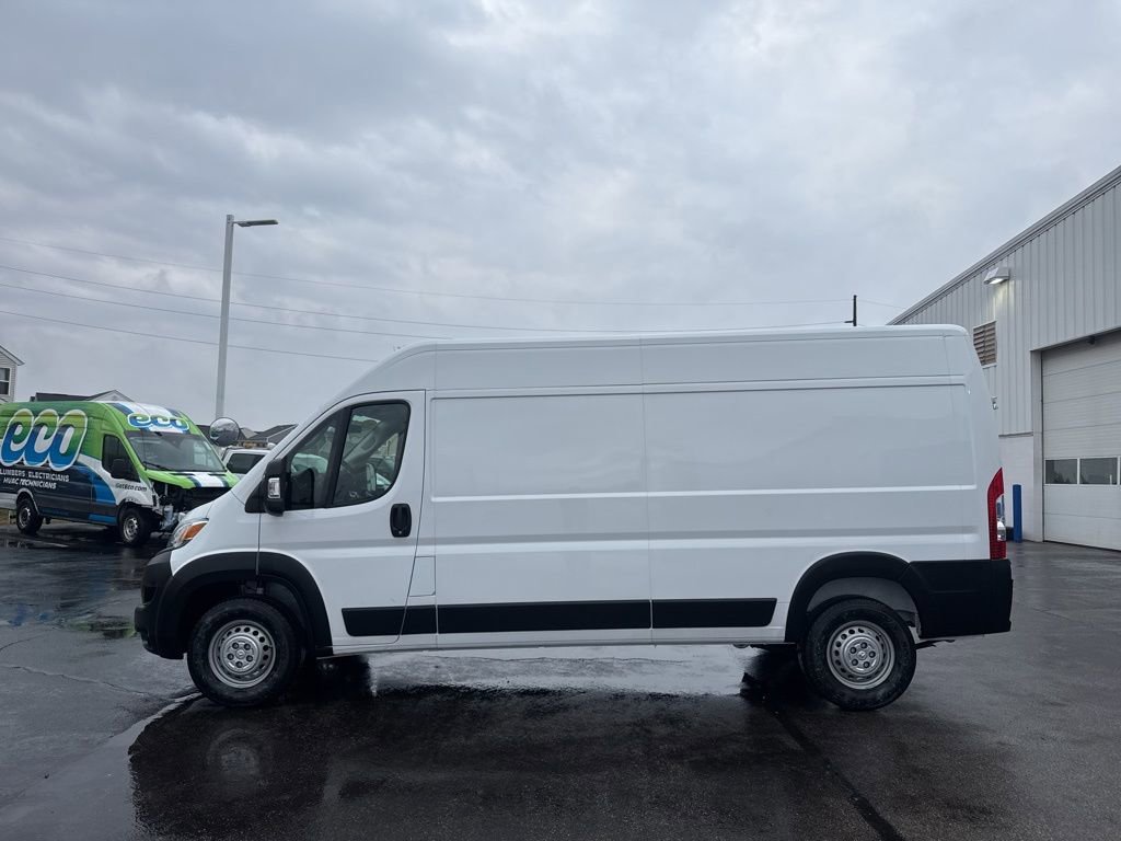 Used 2024 RAM ProMaster 2500 image 4