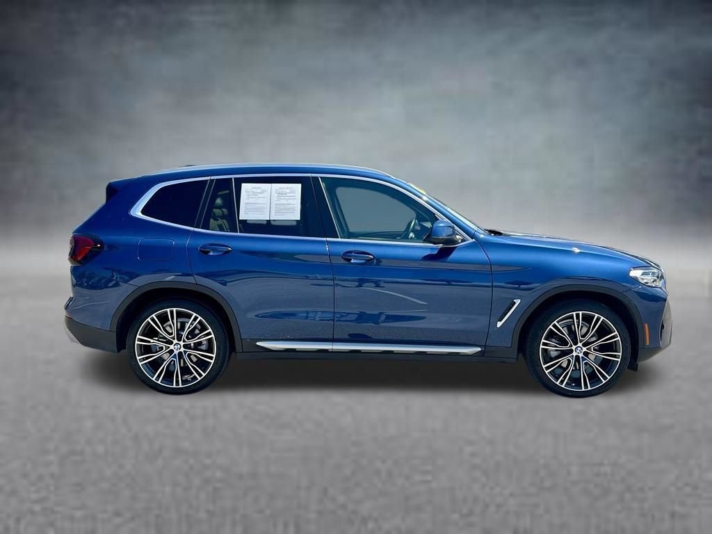 Used 2024 BMW X3 sDrive30i w/ Premium Package RWD image 4