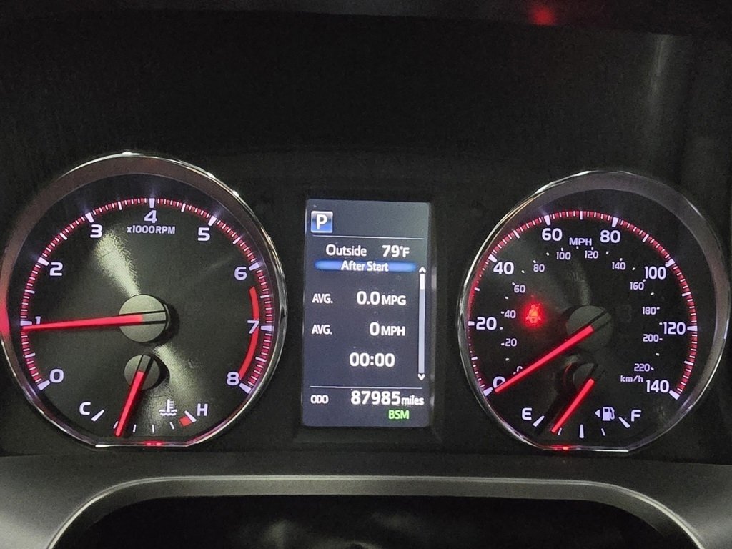 Used 2018 Toyota RAV4 SE w/ Power Extra Value Package image 26