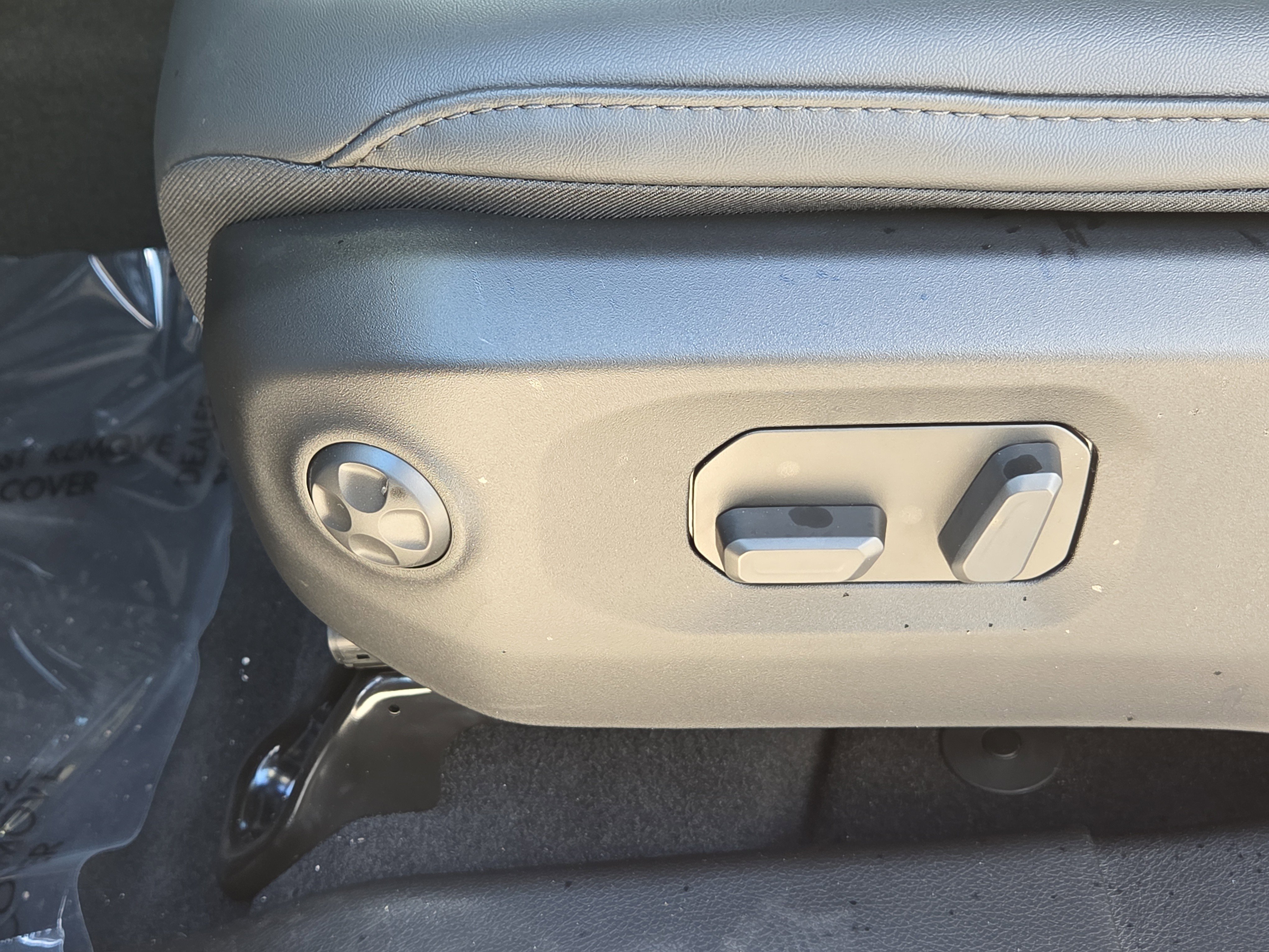 New 2026 Jeep Wrangler Unlimited Rubicon image 20