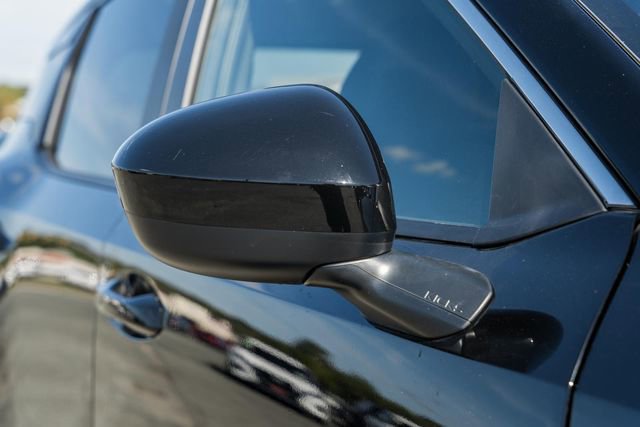 New 2026 Nissan Kicks SV image 13