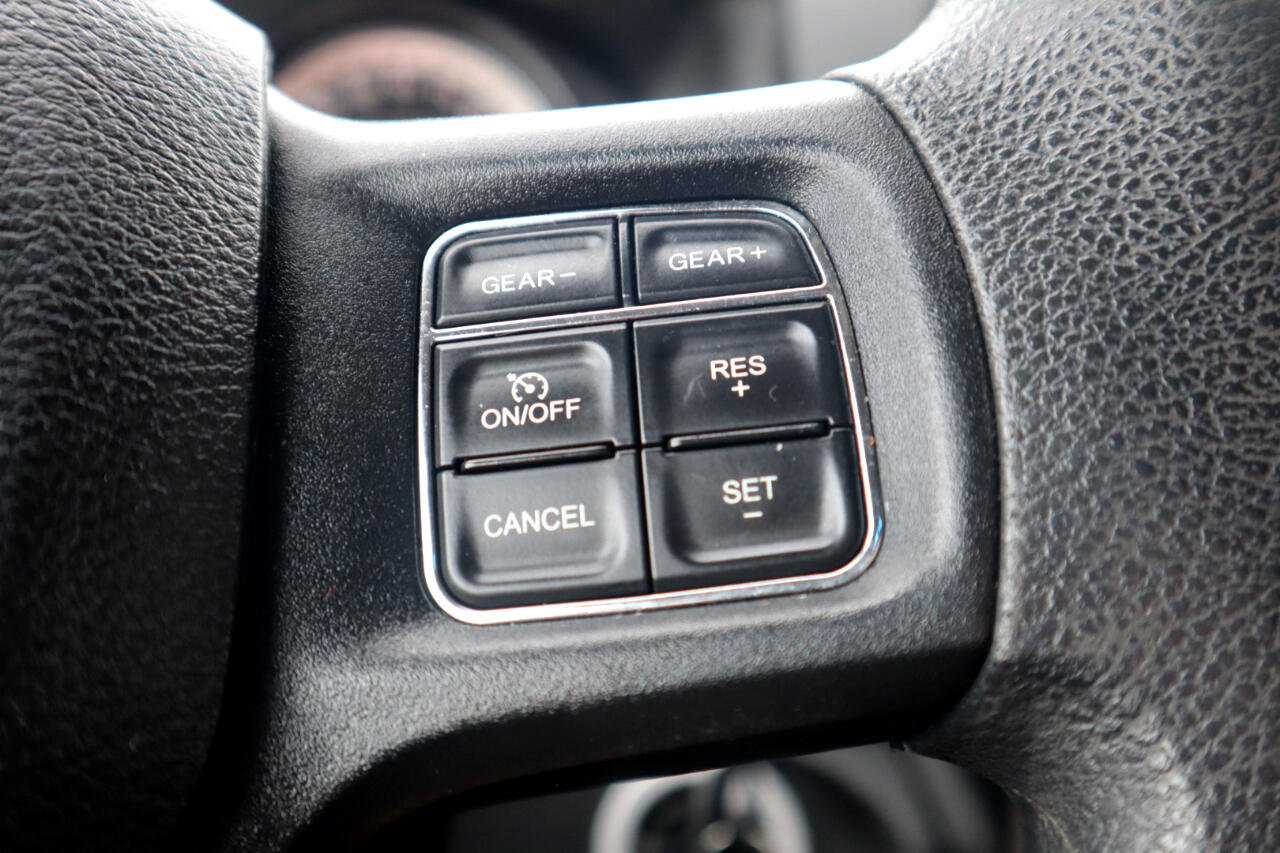 Used 2019 RAM 1500 Classic SLT image 53