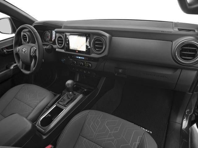 Used 2017 Toyota Tacoma SR5 w/ Tow Package AWD/4WD image 16