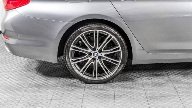 Used 2017 BMW 540i w/ Premium Package image 35
