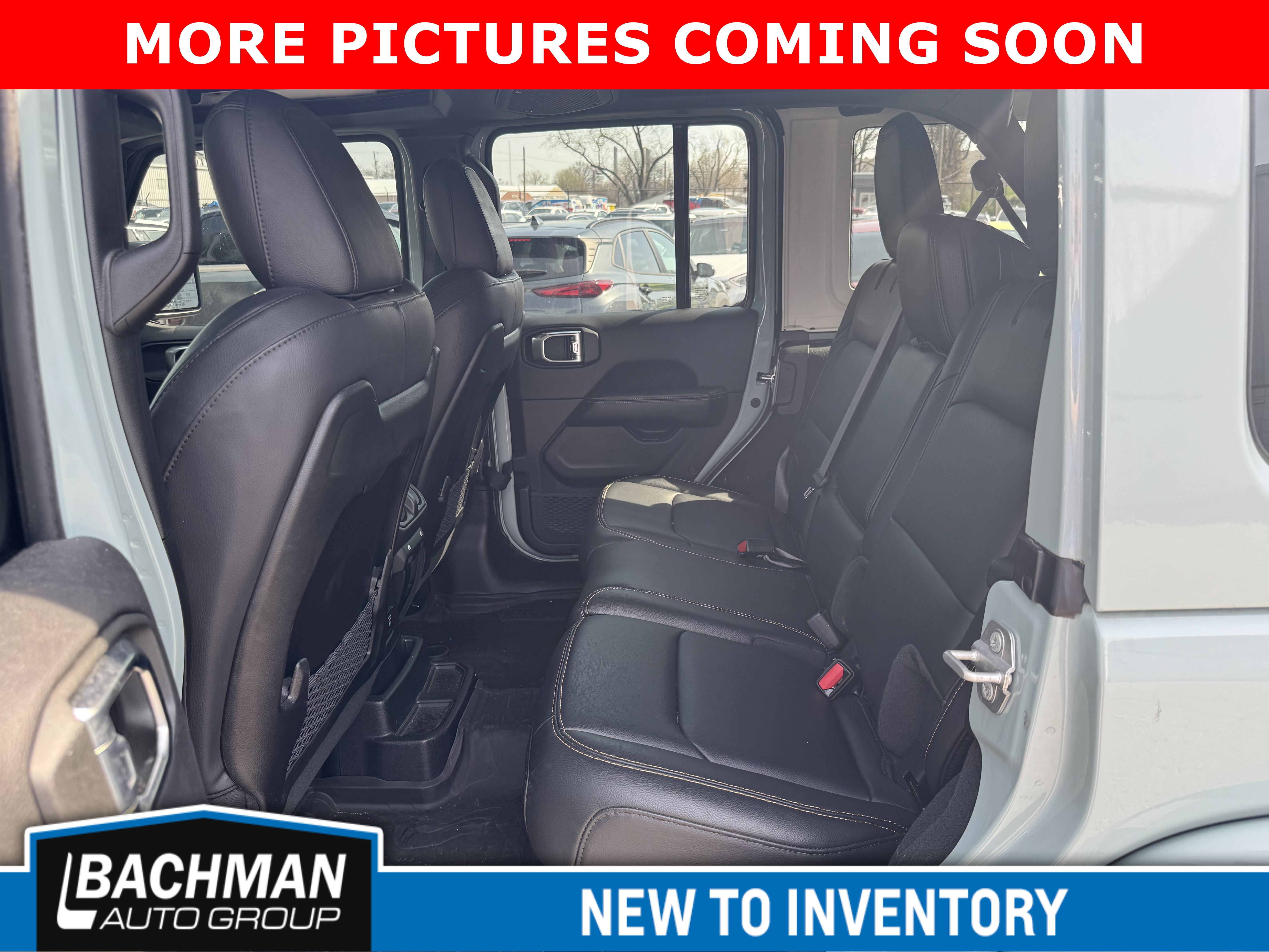 Used 2024 Jeep Wrangler Sahara w/ Technology Group image 9