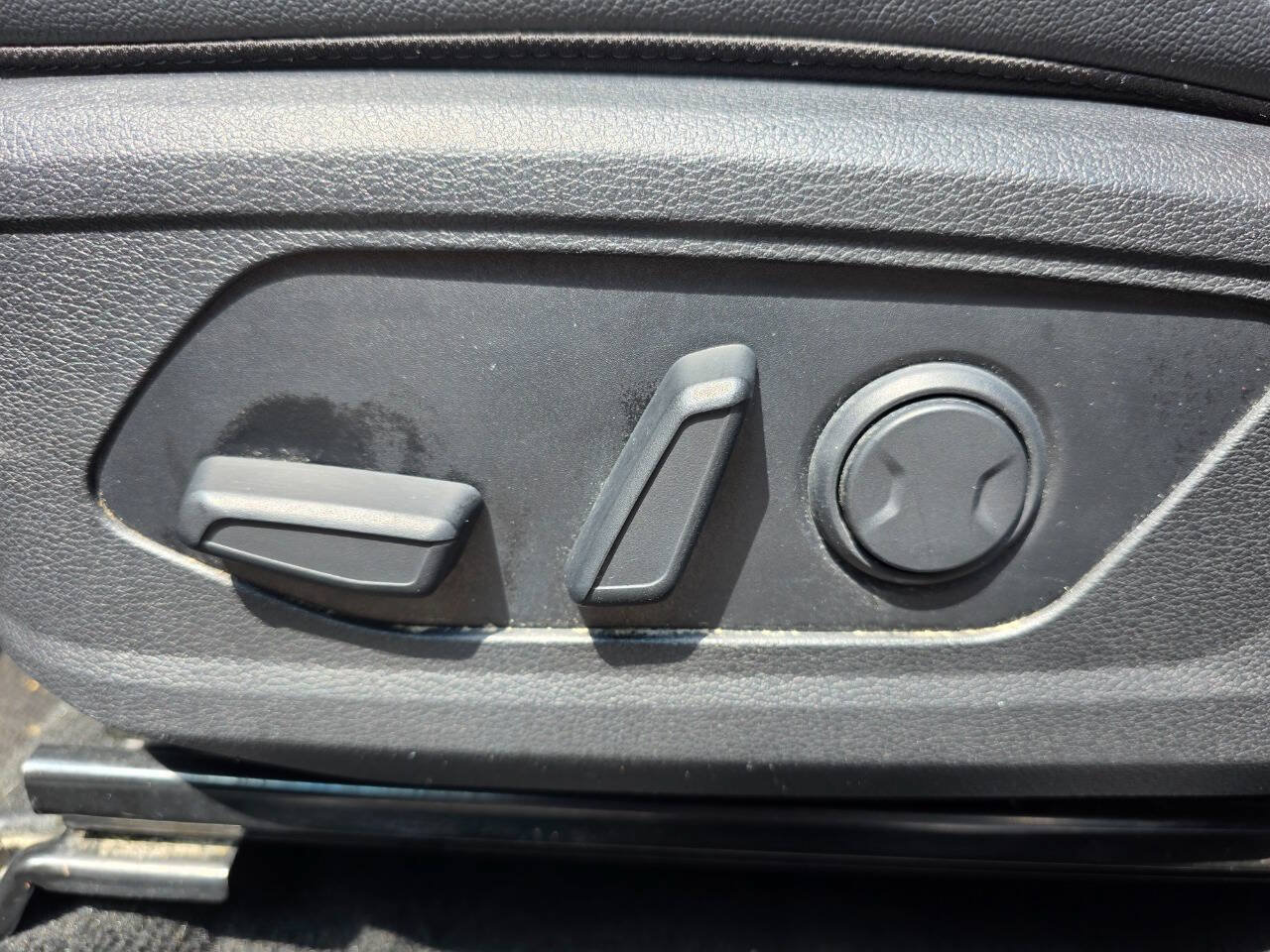 Used 2023 Kia Sportage SX AWD/4WD image 16