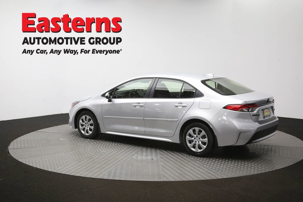 Used 2022 Toyota Corolla LE FWD image 61