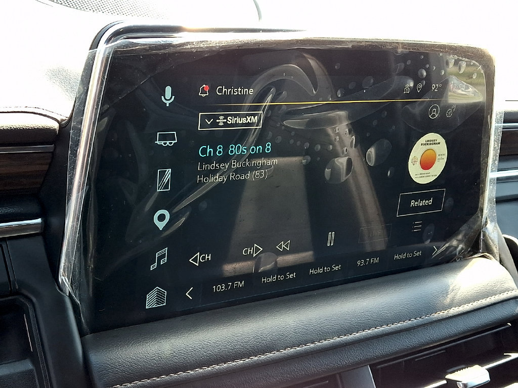 Certified 2022 Chevrolet Suburban High Country AWD/4WD image 18
