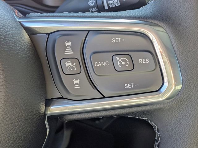 New 2026 Jeep Wrangler Unlimited Sahara AWD/4WD image 18