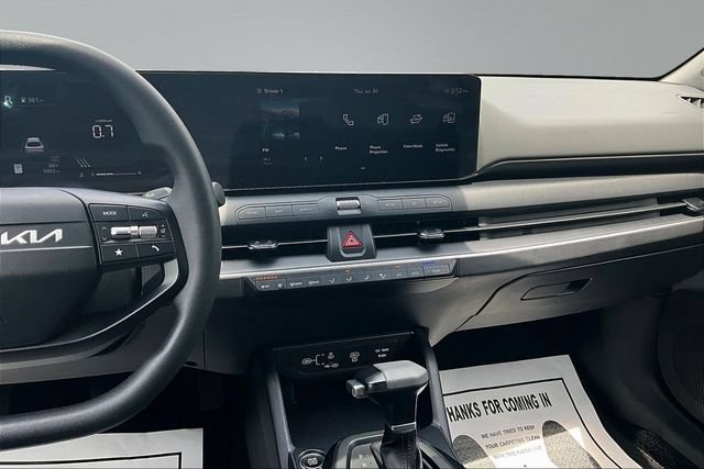 Used 2025 Kia K4 FWD image 9