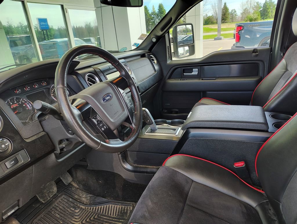 Used 2014 Ford F150 FX4 w/ Equipment Group 402A Luxury AWD/4WD image 9