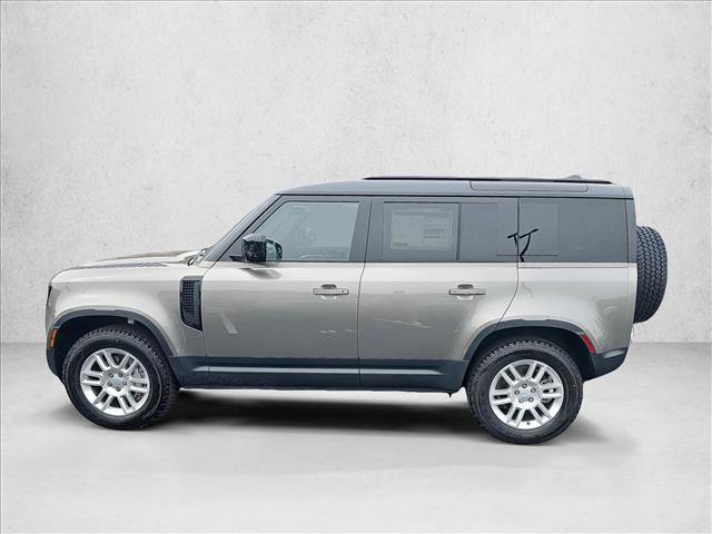 Used 2025 Land Rover Defender 110 S AWD/4WD image 8