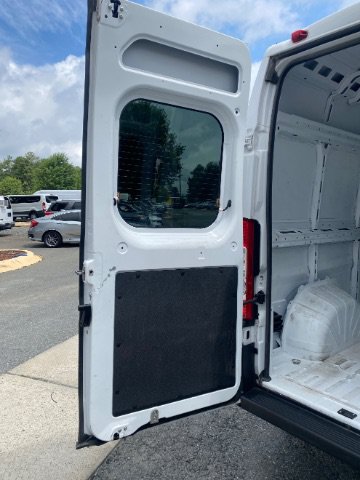Used 2025 RAM ProMaster 2500 FWD image 8