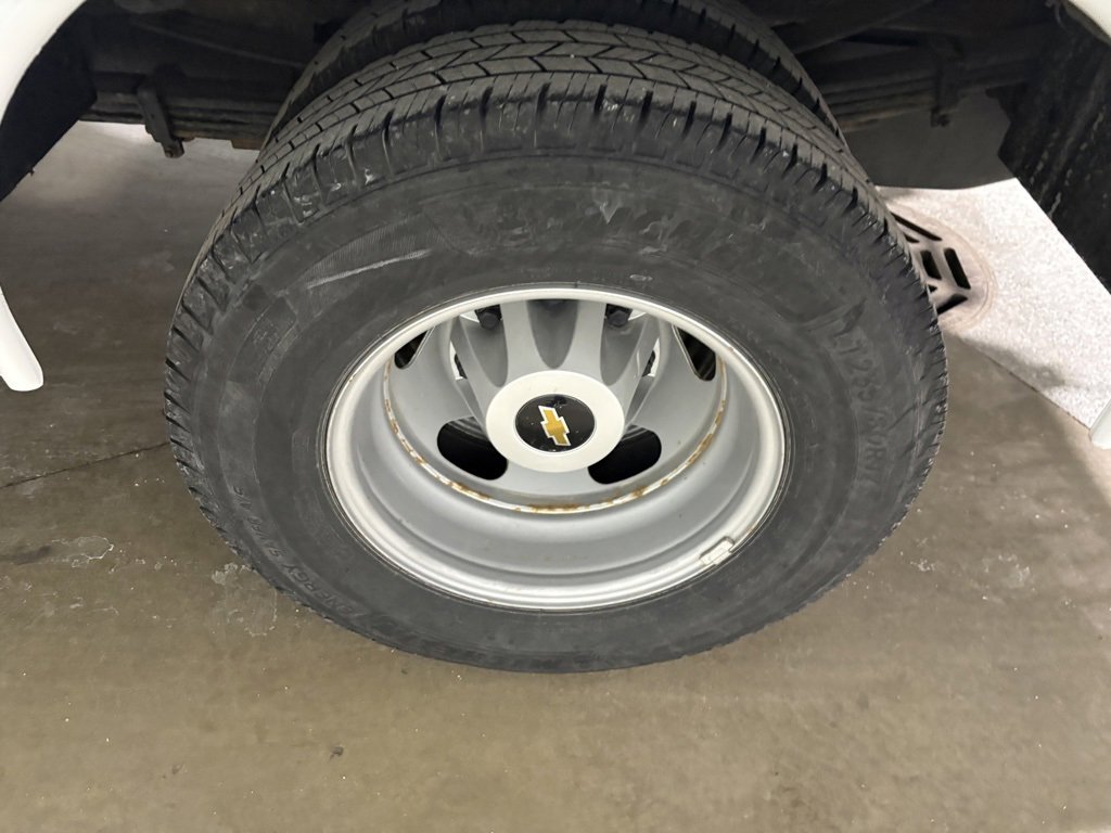 Used 2020 Chevrolet Silverado 3500 W/T w/ WT Convenience Package image 33