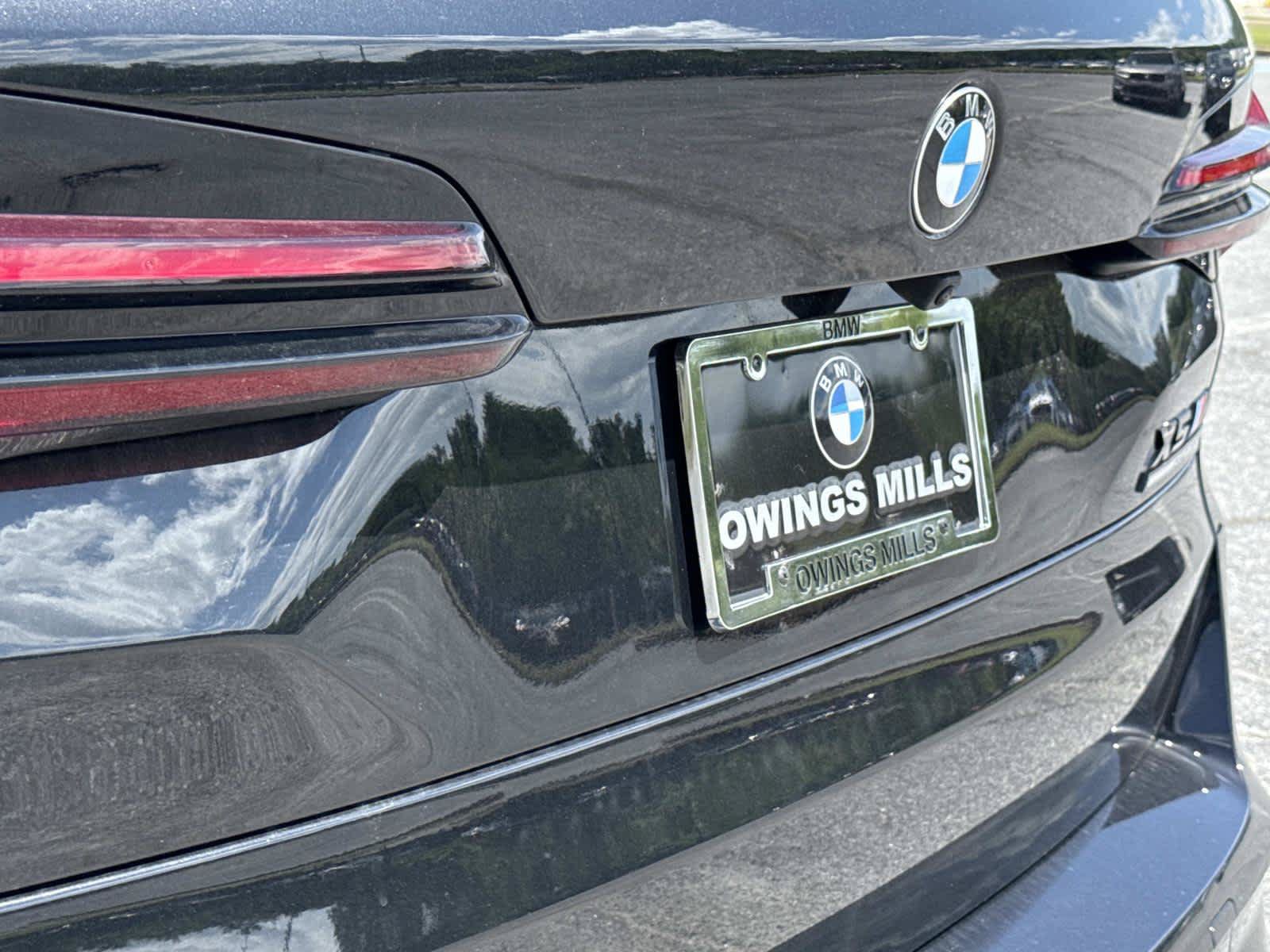 New 2026 BMW X5 M Competition w/ Executive Package AWD/4WD image 11