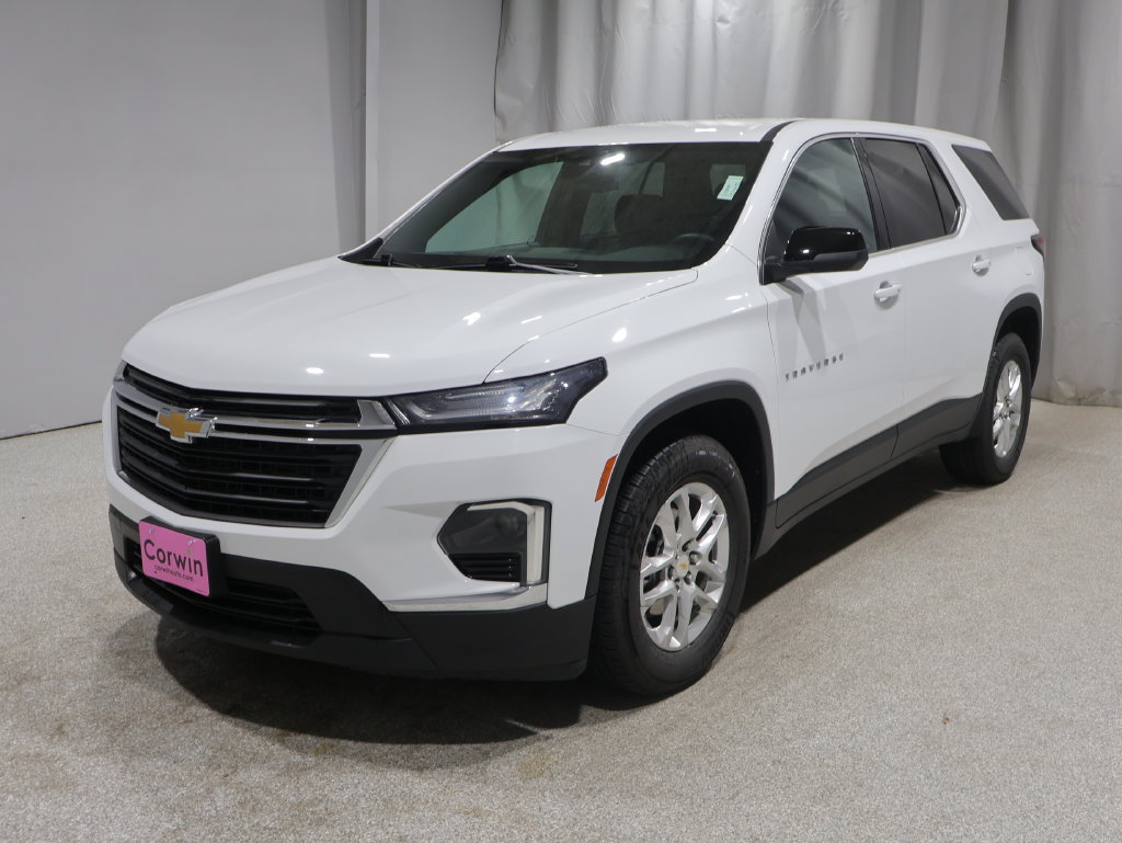 Used 2022 Chevrolet Traverse LS AWD/4WD image 6