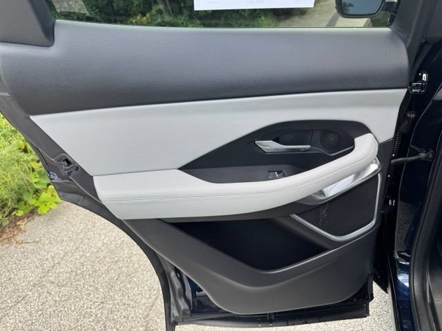 Certified 2024 Jaguar E-PACE R-Dynamic SE AWD/4WD image 11