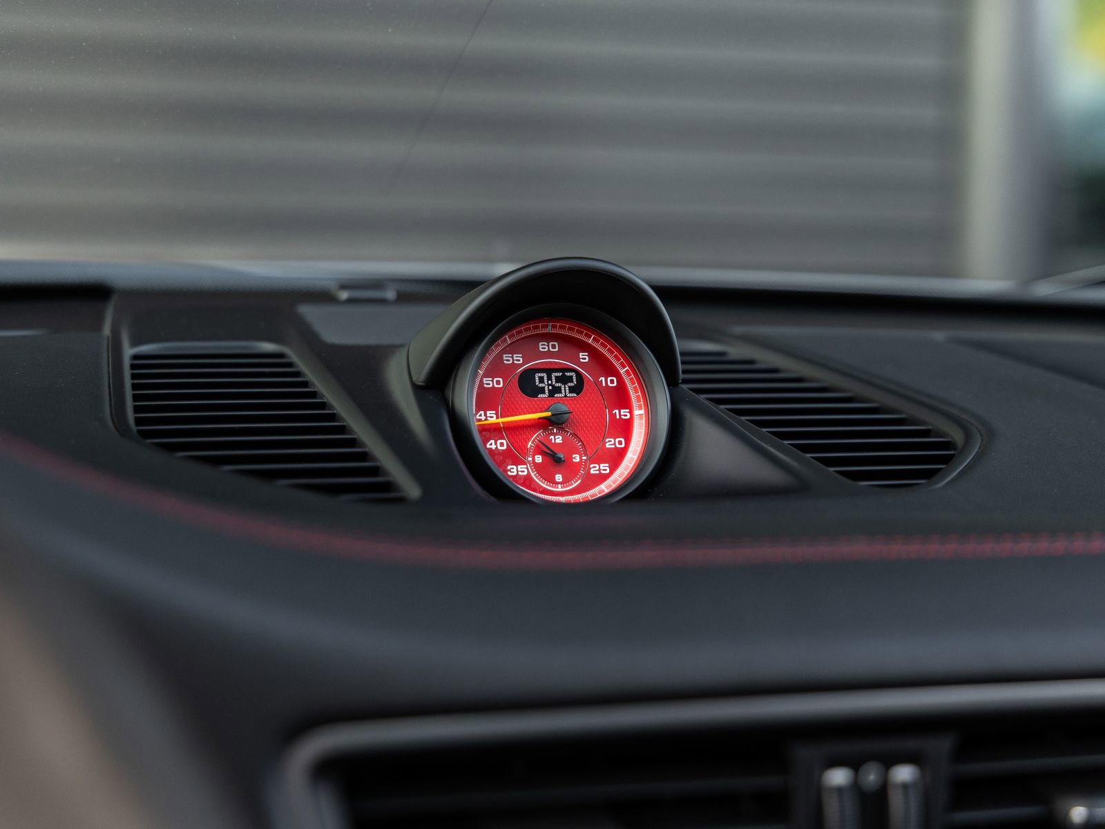 Certified 2018 Porsche 911 GT3 RWD image 37