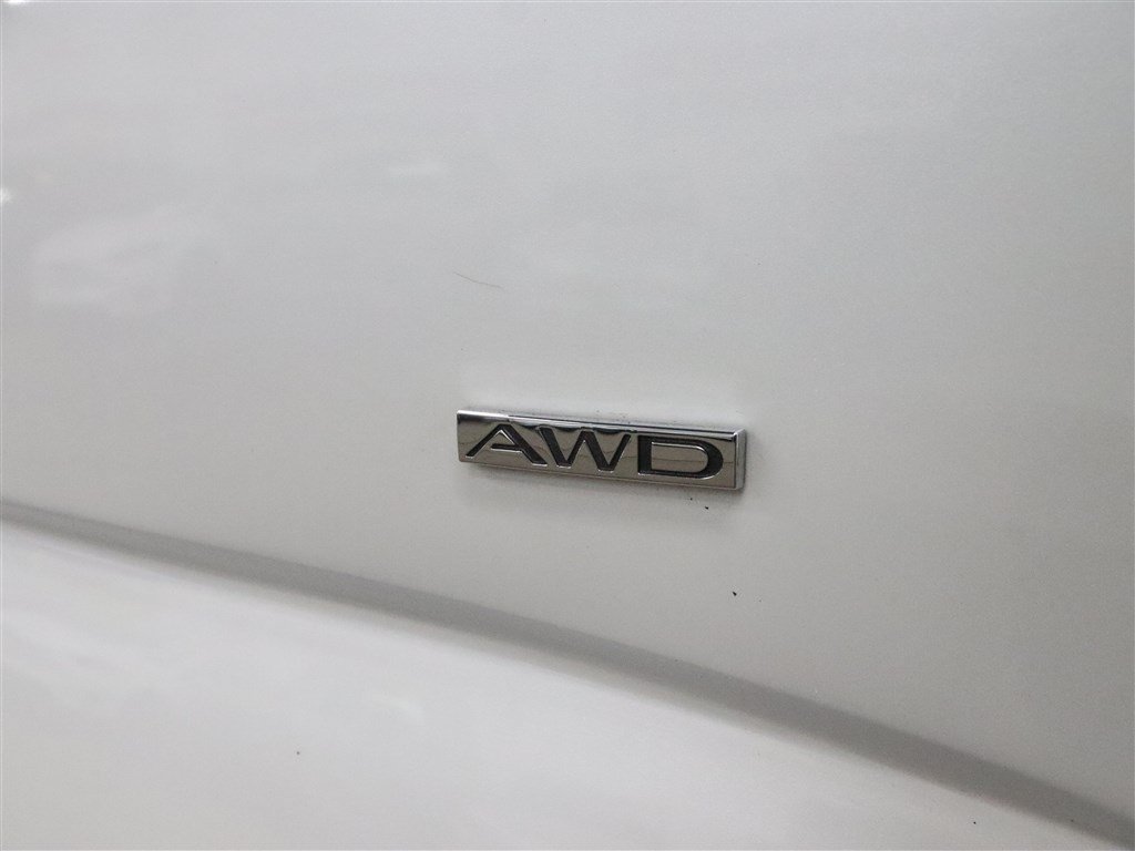 Used 2021 Buick Enclave Premium w/ Sun and Sites Package AWD/4WD image 9