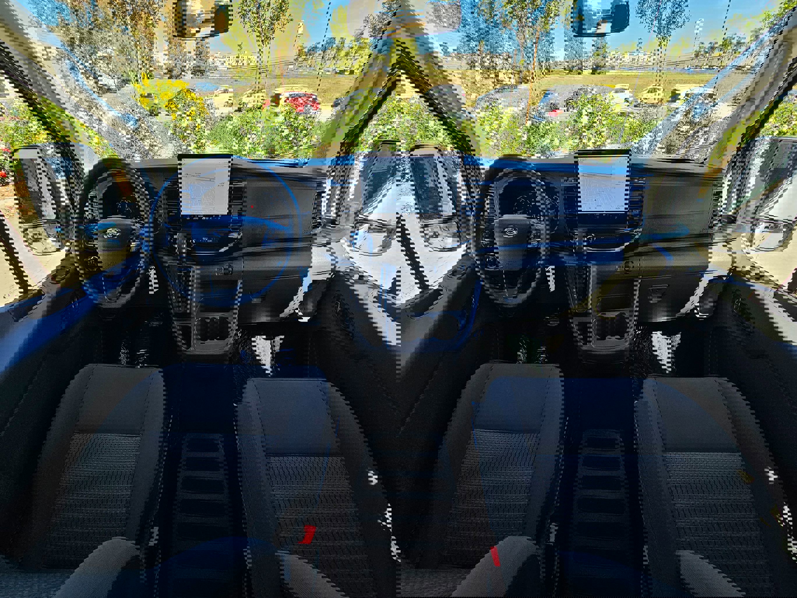 Used 2025 Ford Transit 350 XLT image 27