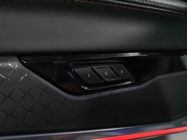 Used 2025 Jeep Wagoneer S Limited image 39