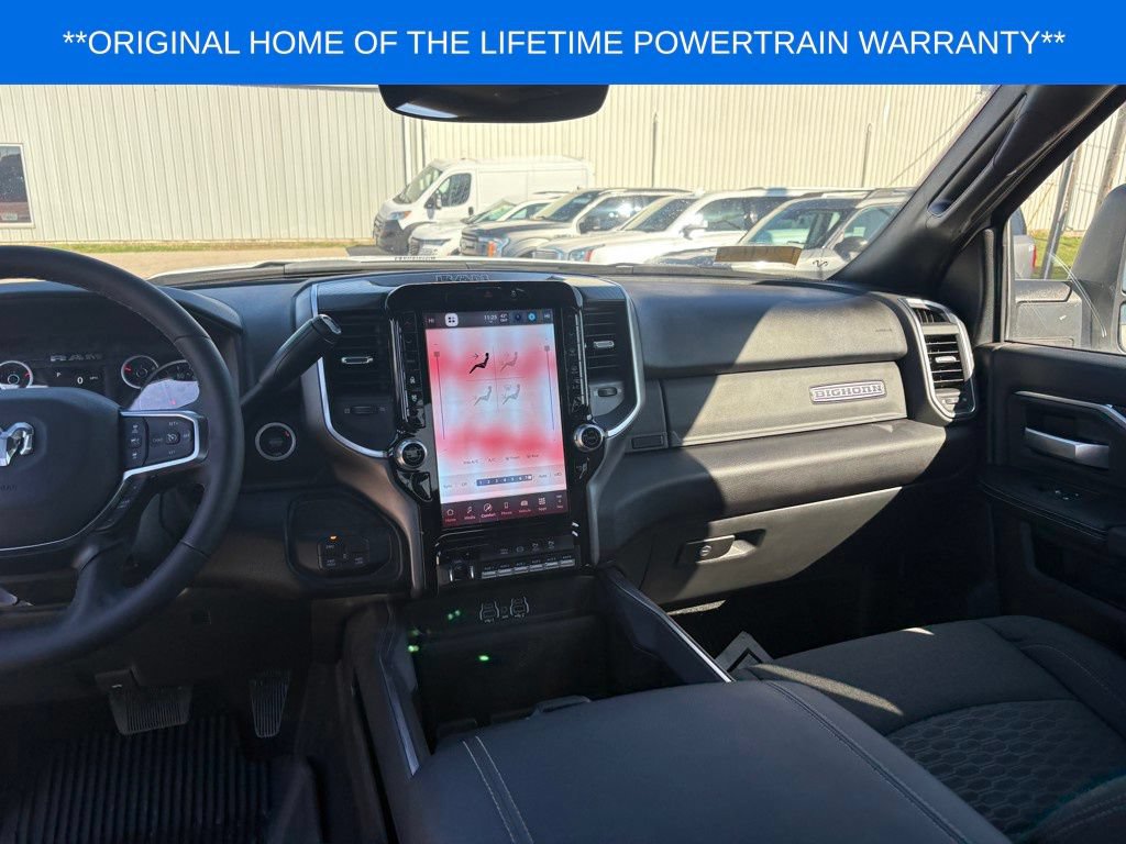 New 2025 RAM 2500 Big Horn AWD/4WD image 21