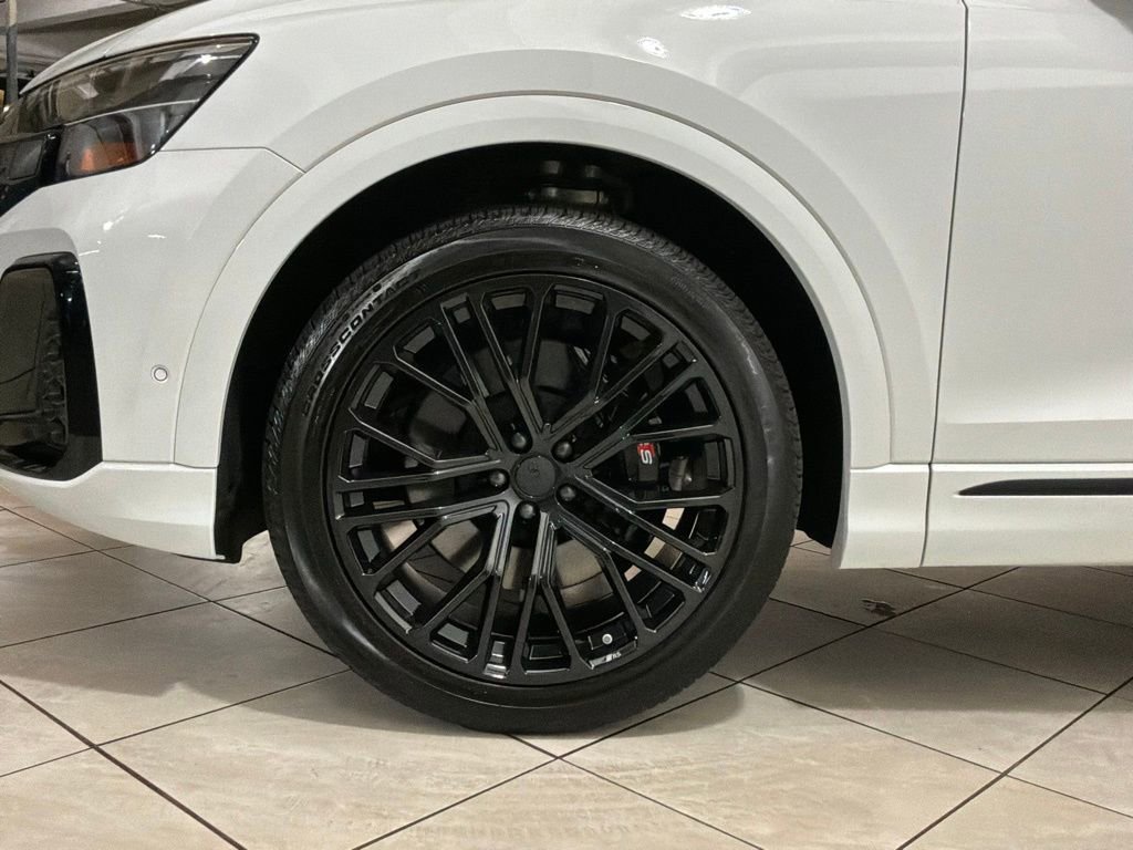 New 2026 Audi SQ8 Premium Plus image 15