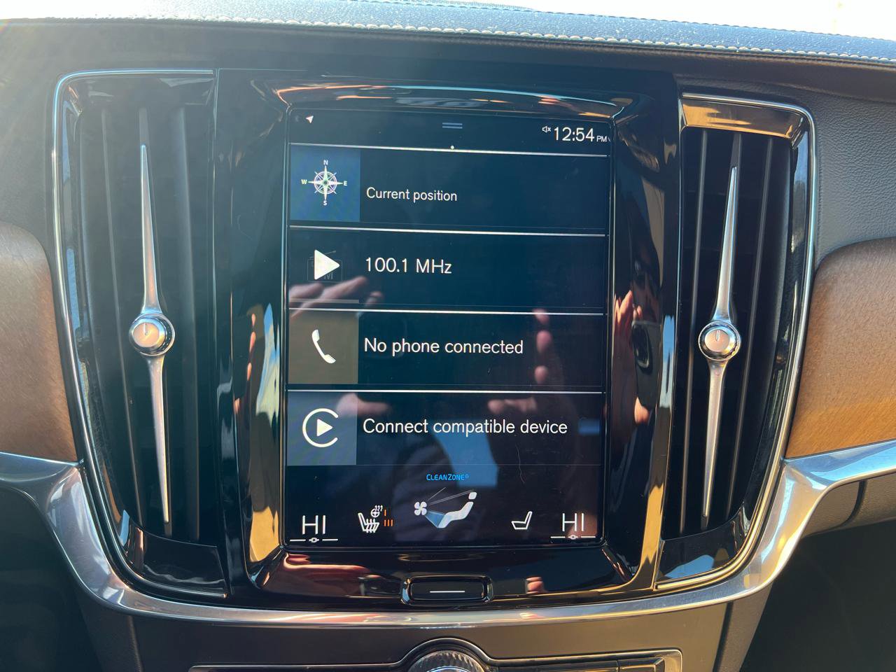 Used 2020 Volvo S90 T6 Inscription image 22