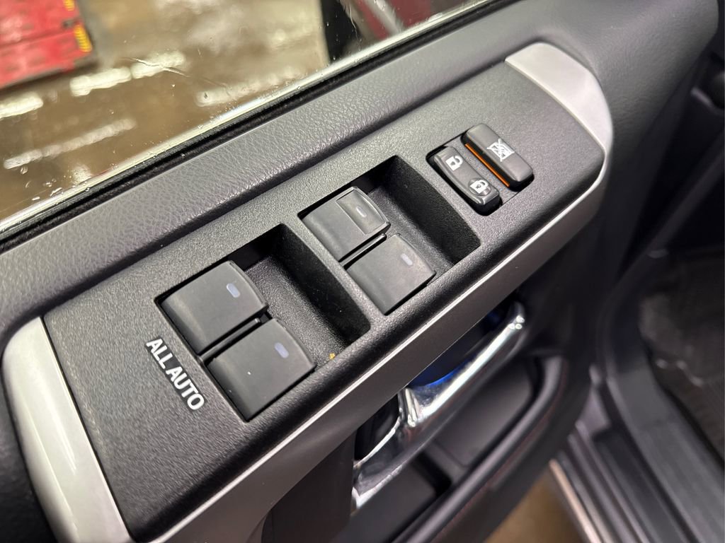 Used 2021 Toyota 4Runner Limited image 35