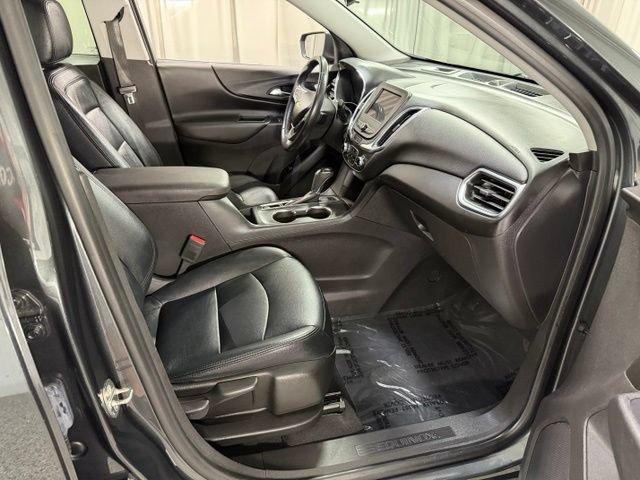 Used 2020 Chevrolet Equinox LT w/ Driver Convenience Package AWD/4WD image 11