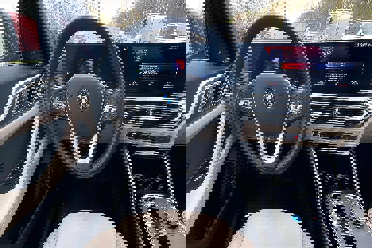 Certified 2023 BMW i4 eDrive40 w/ Premium Package image 5