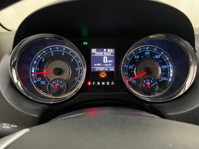 Used 2012 Chrysler Town & Country Touring-L w/ Premium Group FWD image 65