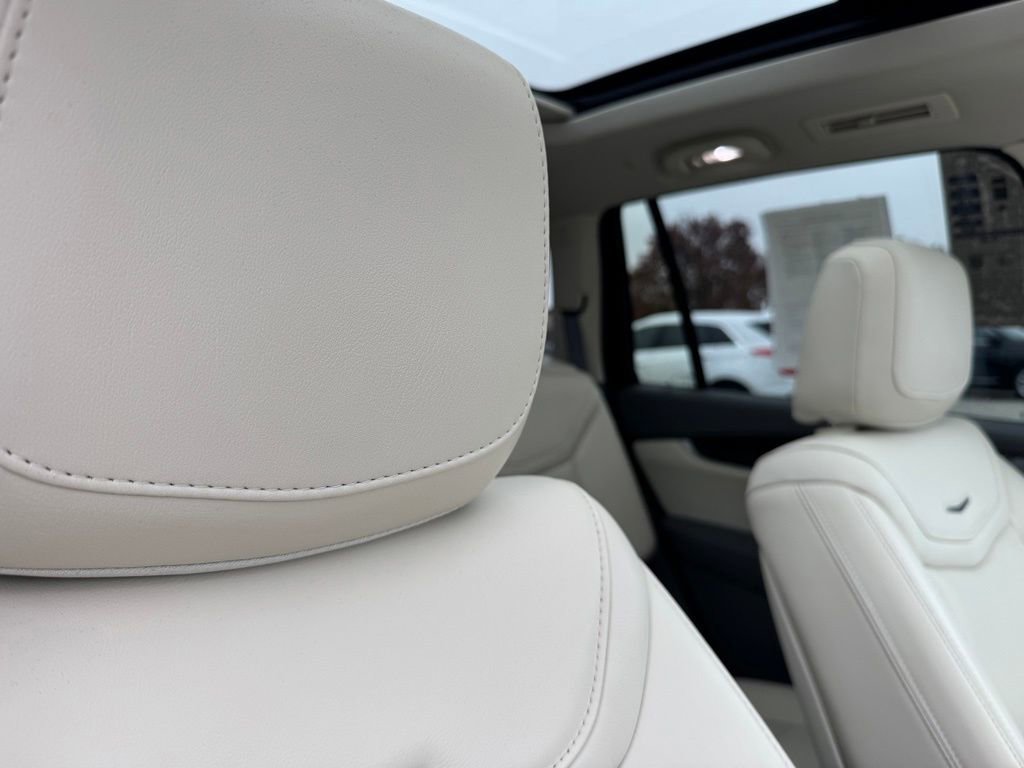 Certified 2024 Cadillac XT6 Premium Luxury w/ Technology Package image 32