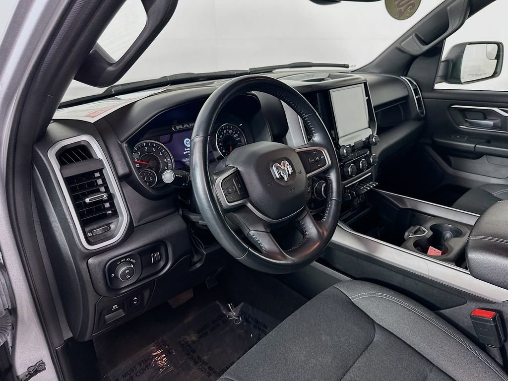 Used 2022 RAM 1500 Big Horn AWD/4WD image 10