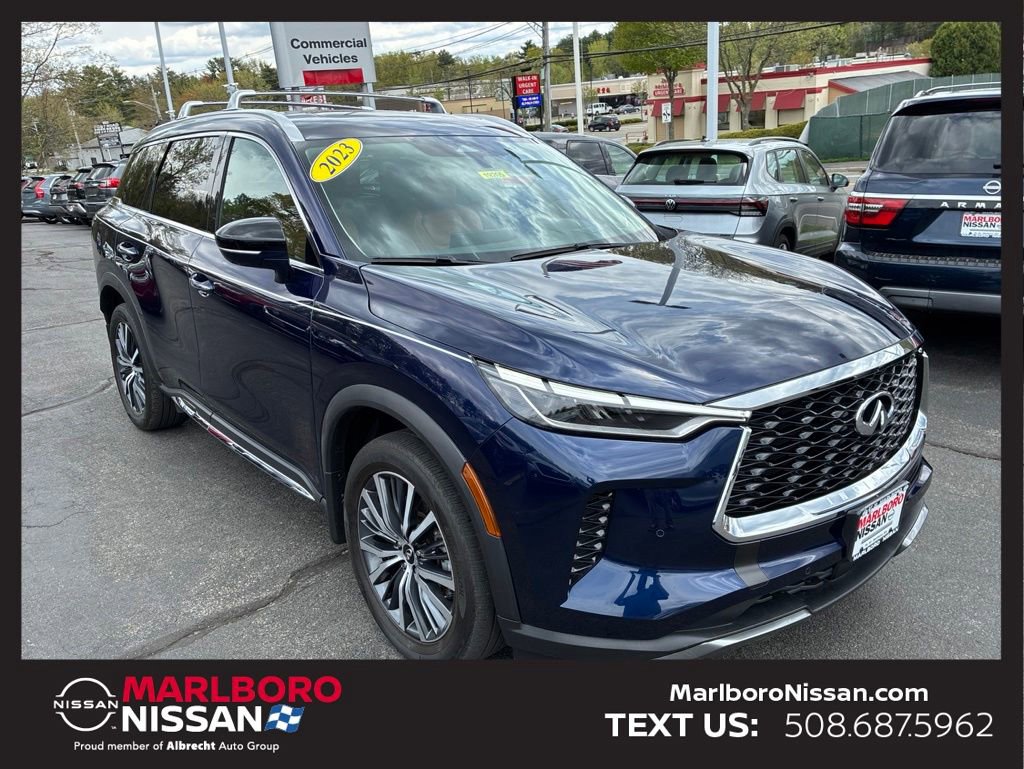 Used 2023 INFINITI QX60 Sensory w/ Vision Package AWD/4WD image 1