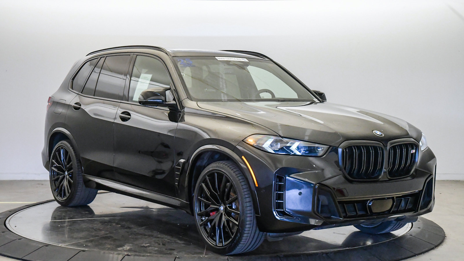 Certified 2025 BMW X5 M60i w/ Parking Assistance Package AWD/4WD image 6